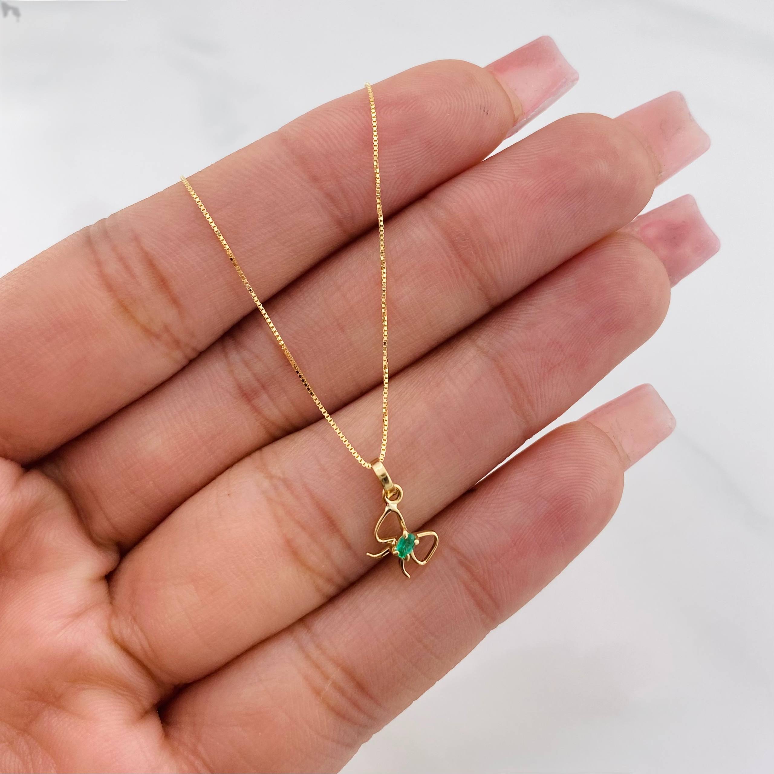 Venetian Chain Set + Emerald Bow Pendant 0.04pts / 1.35g / 15 3/4 in 18K Yellow Gold