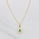 Set Cadena Veneciana + Dije Doble Lagrima Esmeralda 0.05pts / 1.5g / 15 3/4 in Oro Amarillo 18K