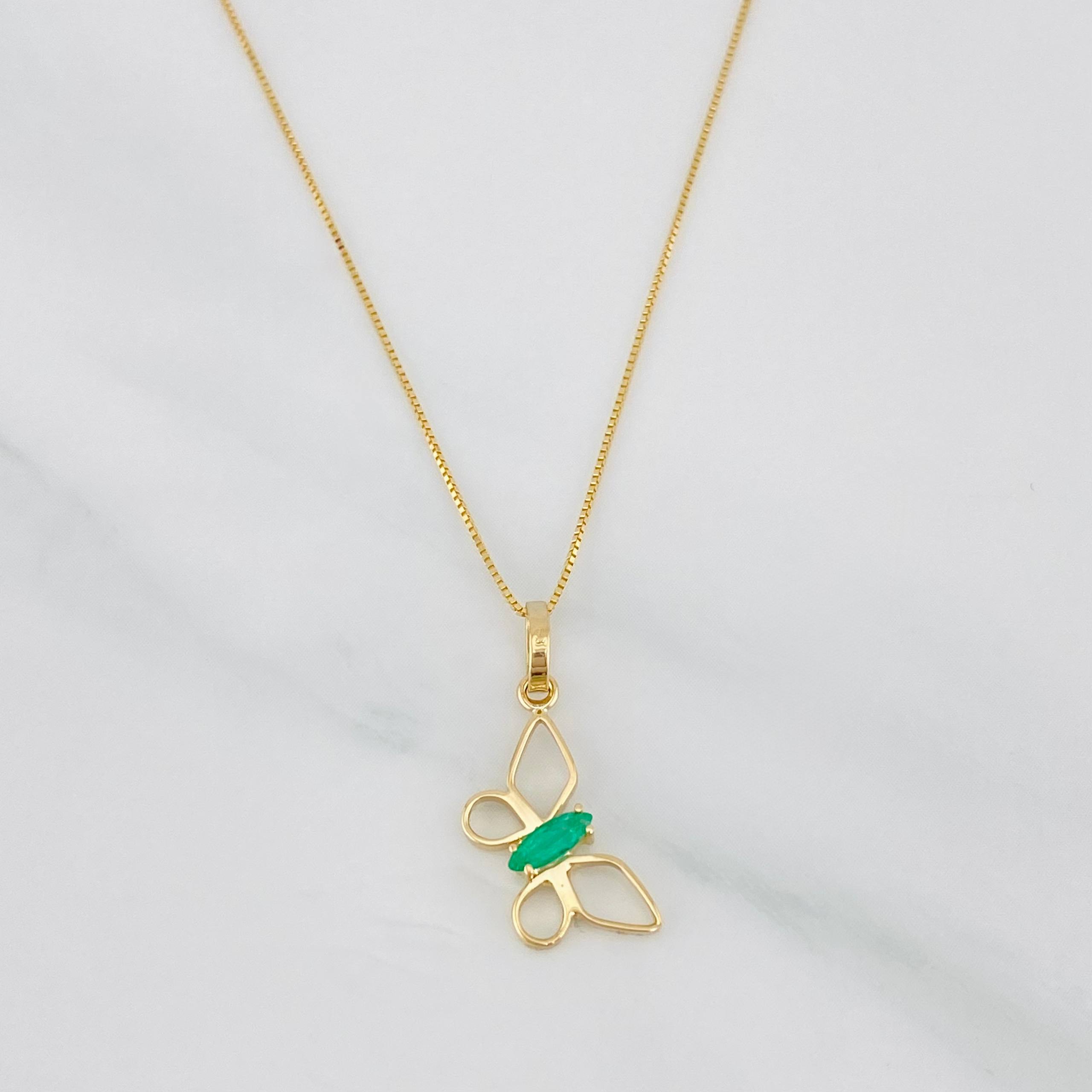 Set Venetian Chain + Emerald Butterfly Pendant 0.04pts / 1.5g / 15 3/4 in 18K Yellow Gold