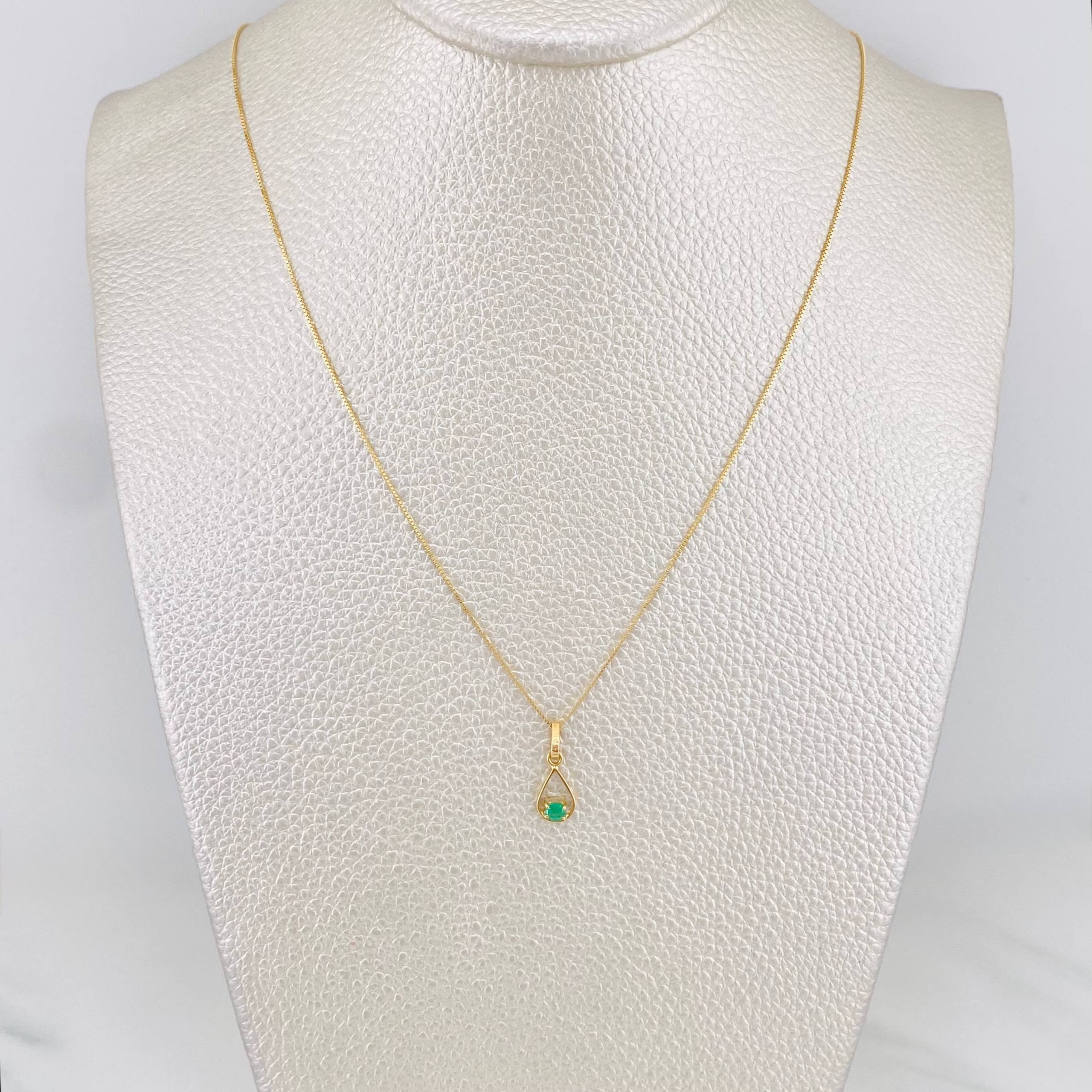 Venetian Chain Set + Emerald Tear Pendant 0.07pts / 1.4g / 15 3/4 in 18K Yellow Gold