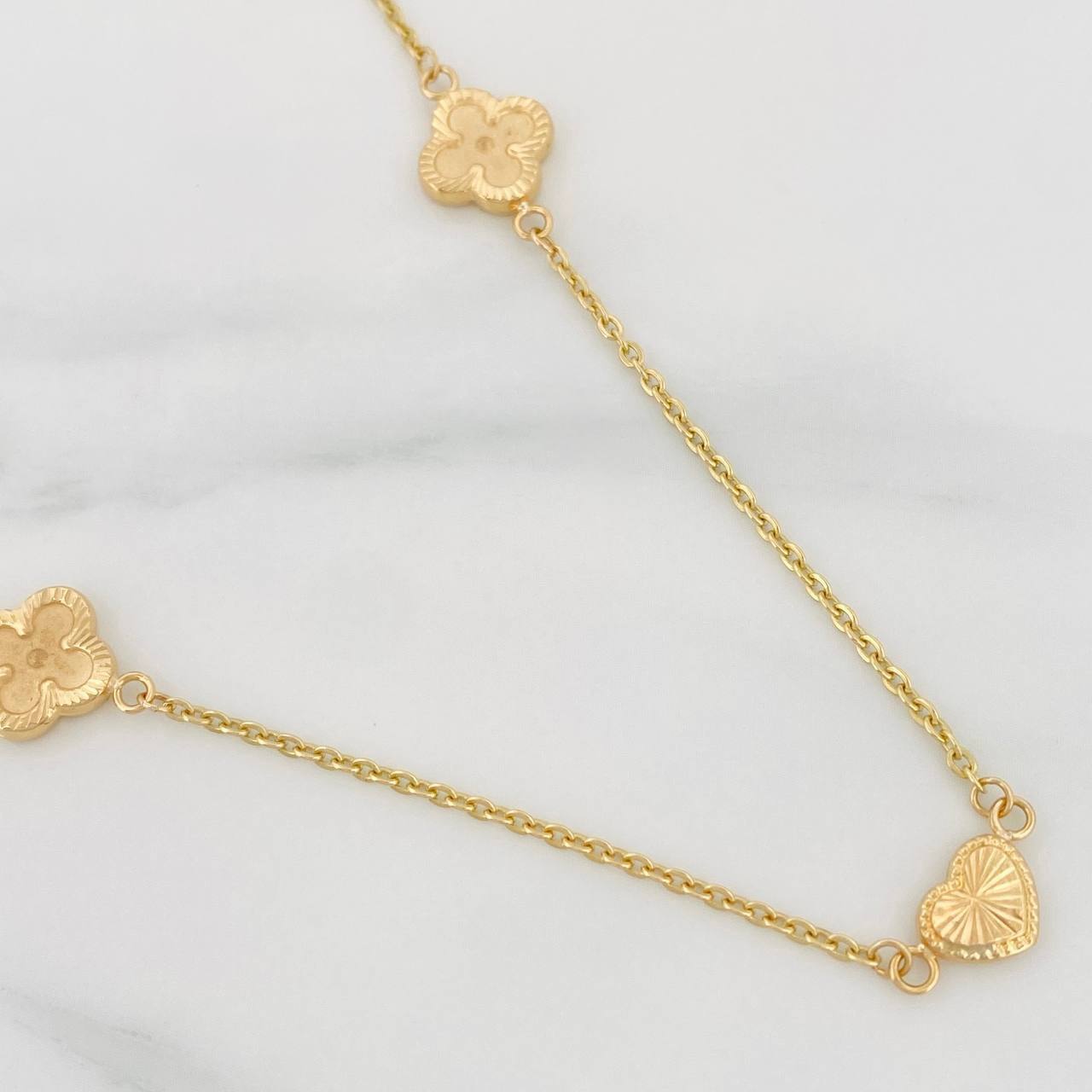 Cadena Aro Seguido Trebol 5.7g / 20 in / 1.55mm Oro Amarillo 18K