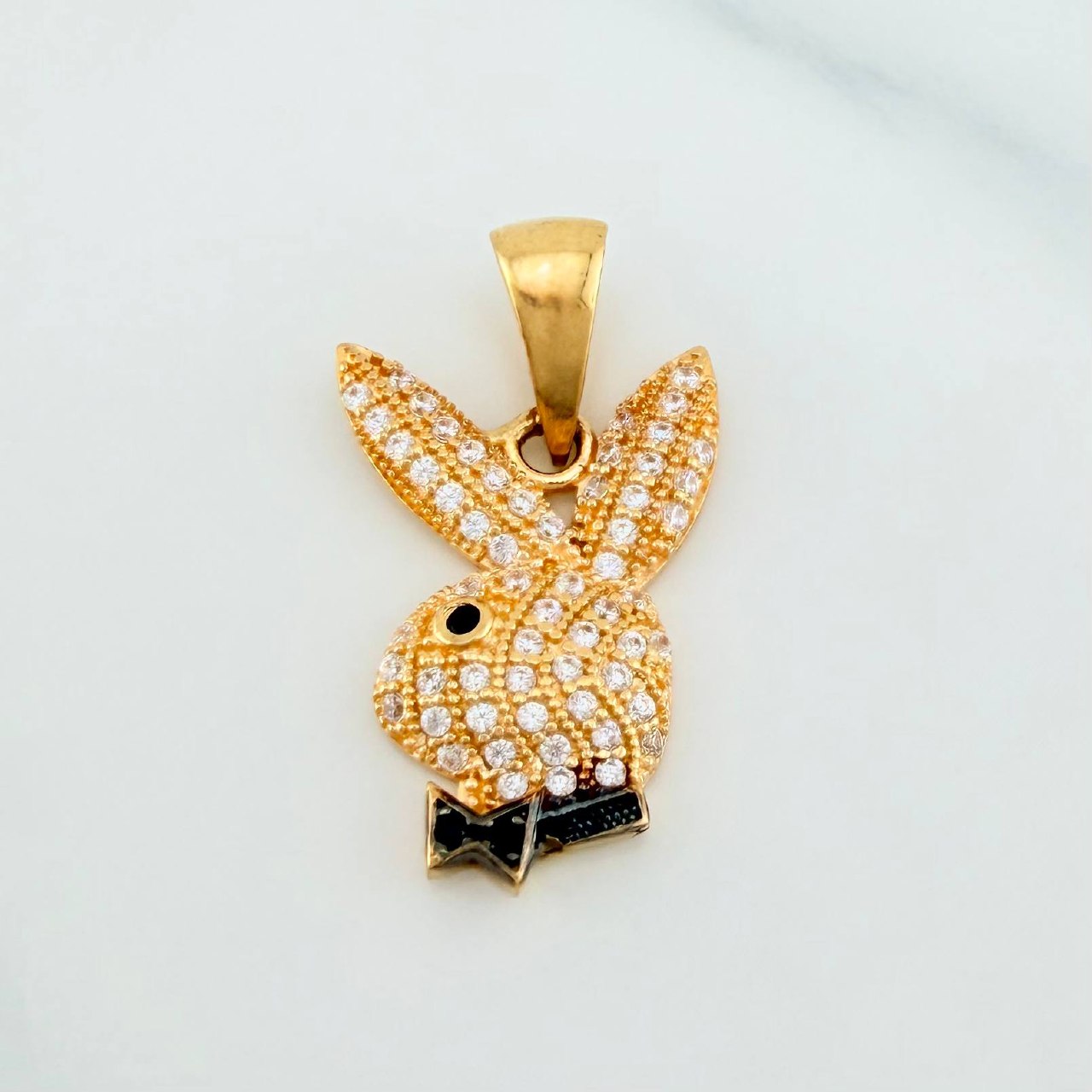Pendant Rabbit 2.1 g / 3/4 in Two Golds Black Yellow 18K