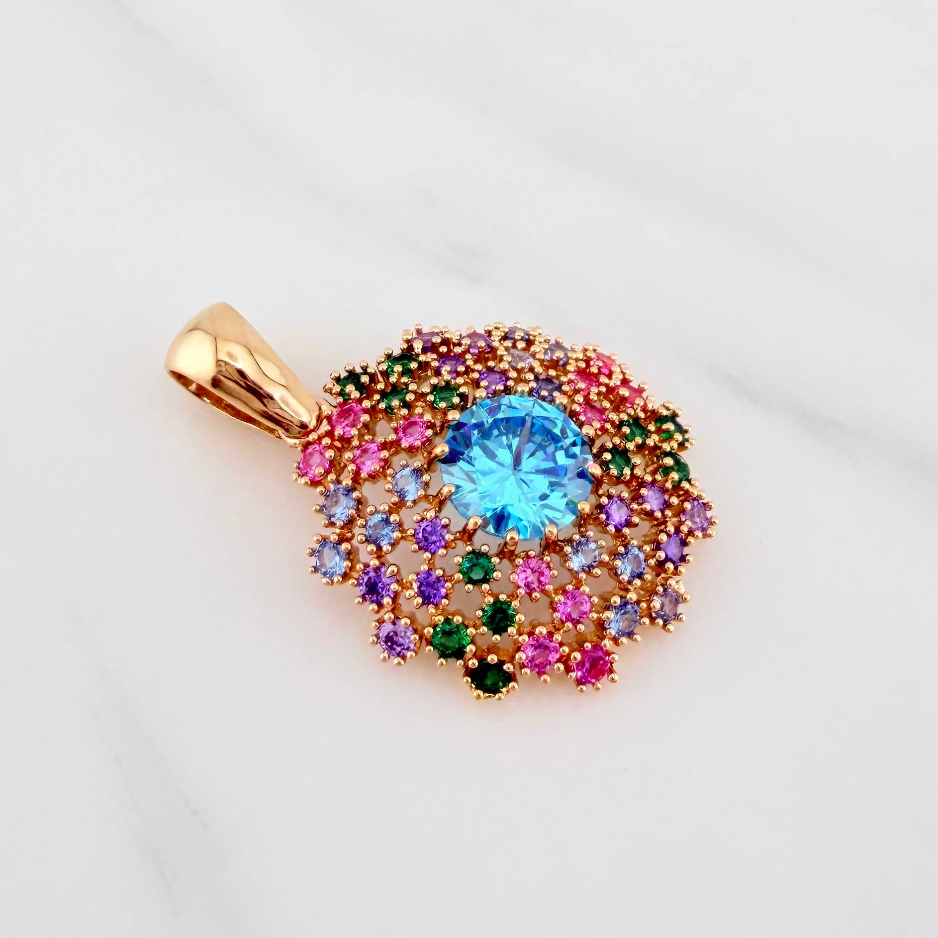 Dije Mandala 5.05 g / 1 1/4 in Oro Amarillo 18K