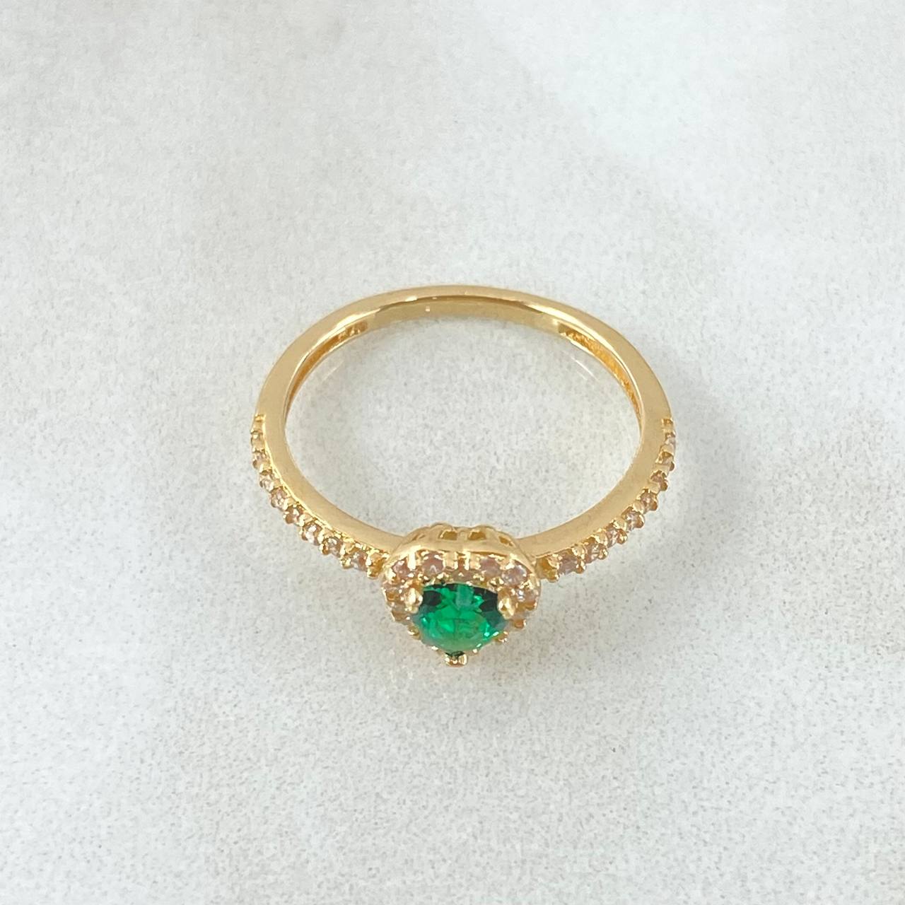 Solitaire Ring Halo Heart 1.9gr / Size 9 / 18K Gold