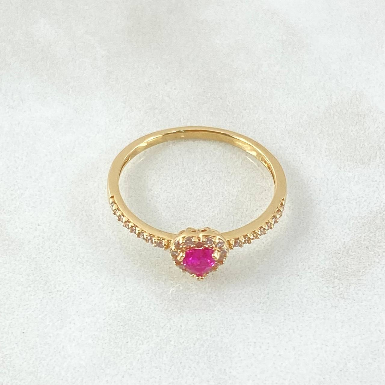 Solitaire Ring Halo Heart 1.95gr / Size 8 1/4 / 18K Gold
