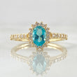 Oval Halo Solitaire Ring 2.35gr / Size 7 3/4 / 18K Gold