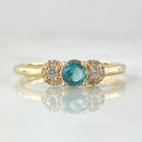 Anillo Solitario Copos Laterales 1.65gr / T6 3/4 / Oro 18K ©