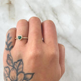 Solitaire Ring Halo Heart 1.55gr / Size 4 1/2 / 18K Gold