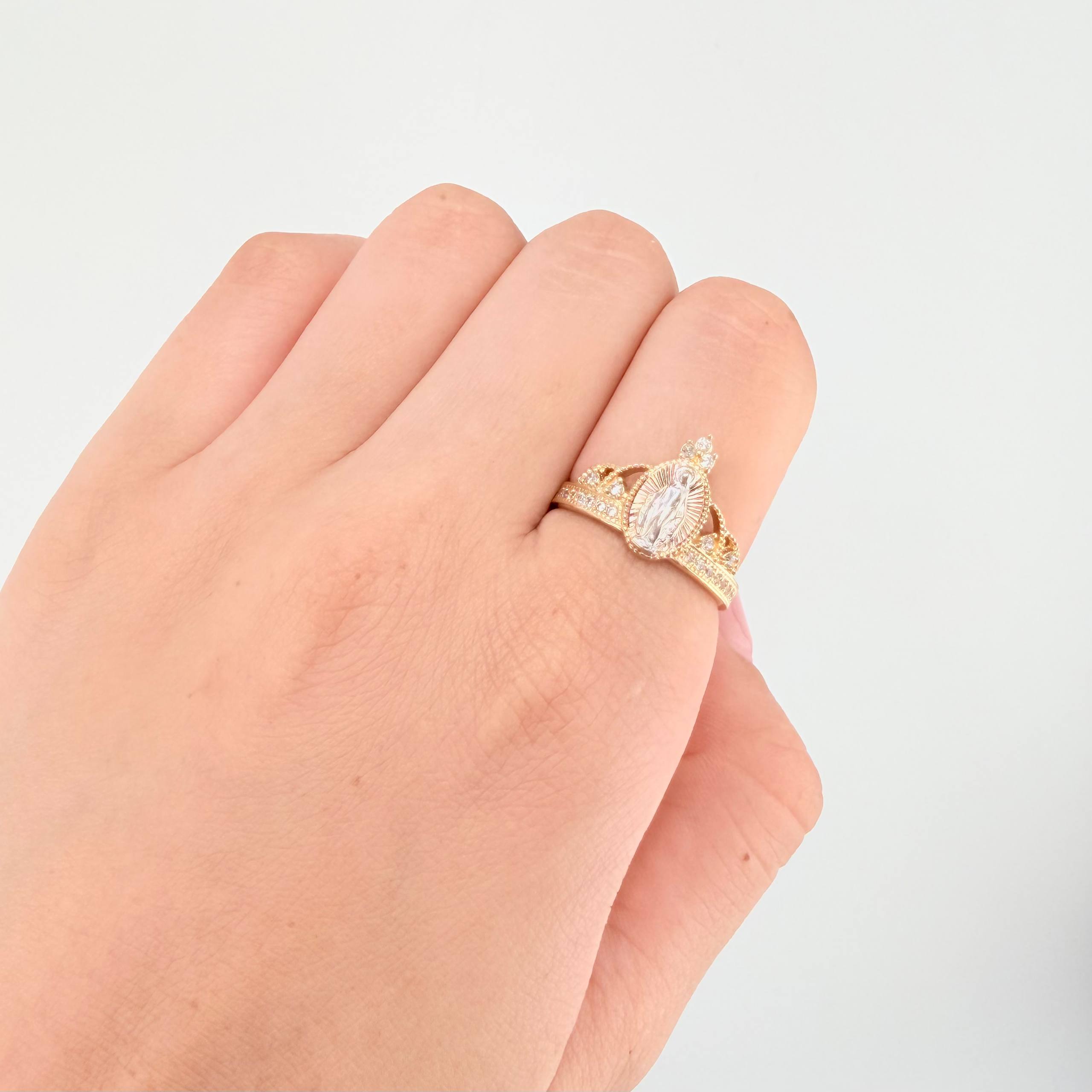 Anillo Corona Virgen Milagrosa 3.15gr / T7 1/2 / Tres Oros 18K