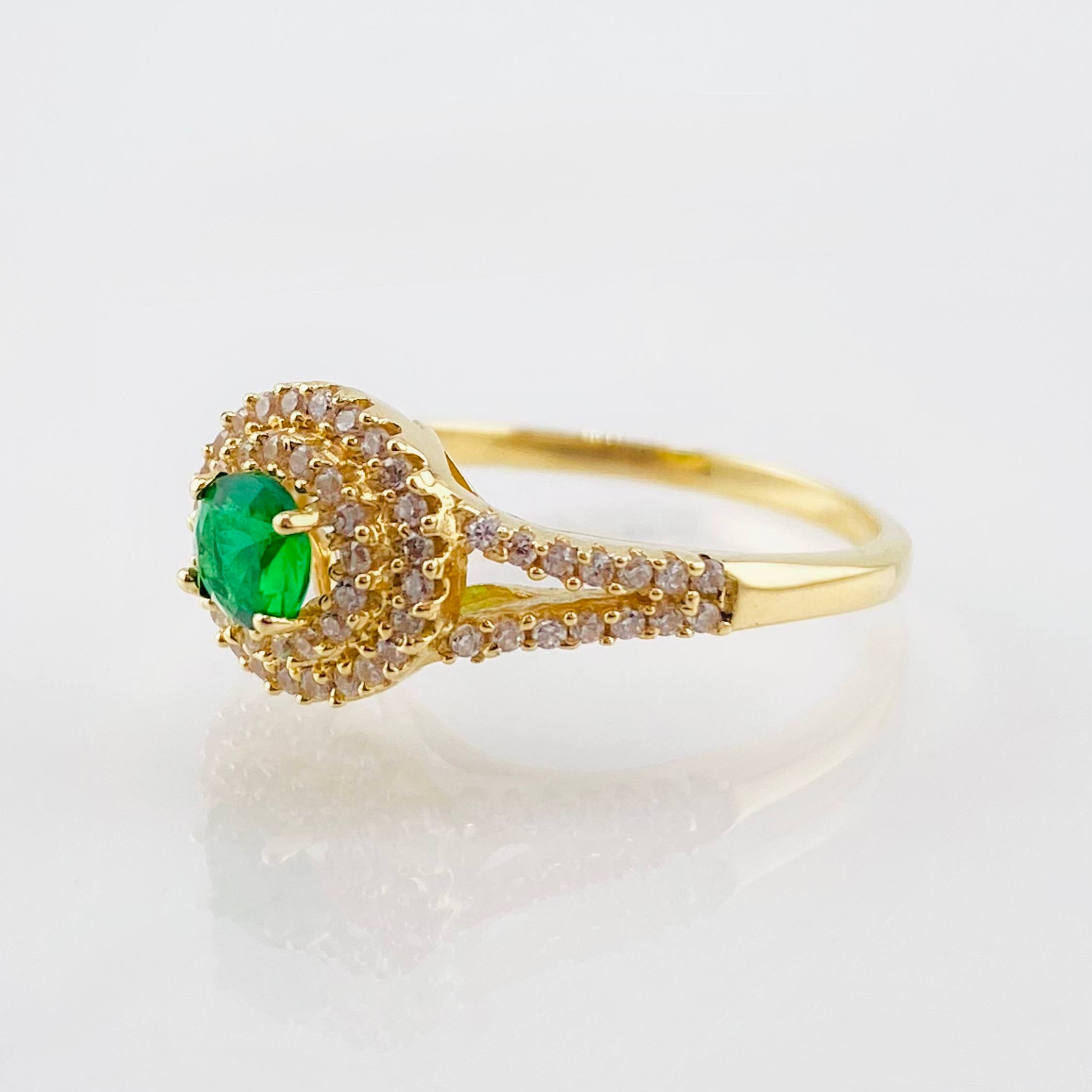 Anillo Halo Cetro Tupido 3.45gr / T7 / Oro Amarillo 18K ©