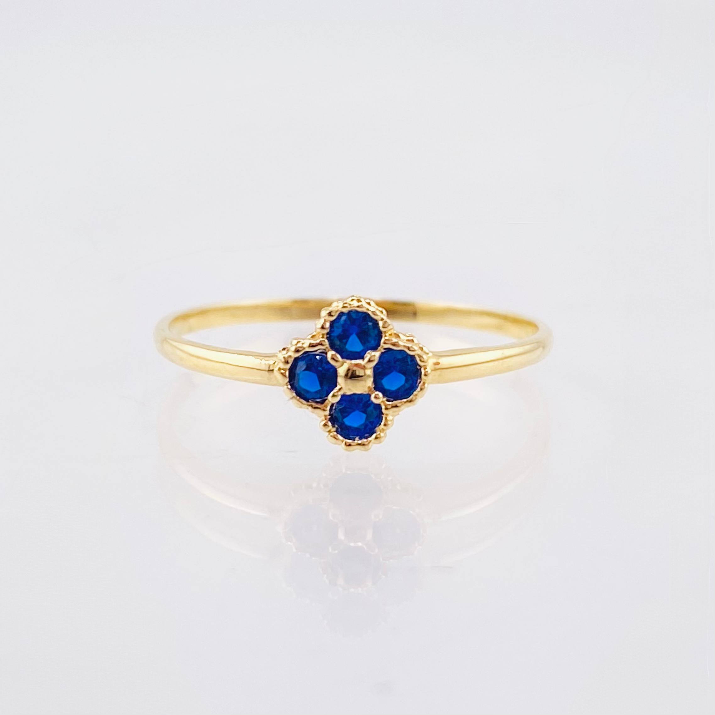 Clover Flower Ring 1gr / T7 / 18K Yellow Gold ©