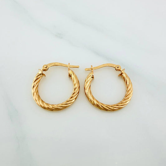 Candongas Niky 2.05 g / 3/4 in Oro Amarillo 18K