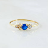Anillo Solitario Flores Delicadas 0.9gr / T6 3/4 / Oro Amarillo 18K ©