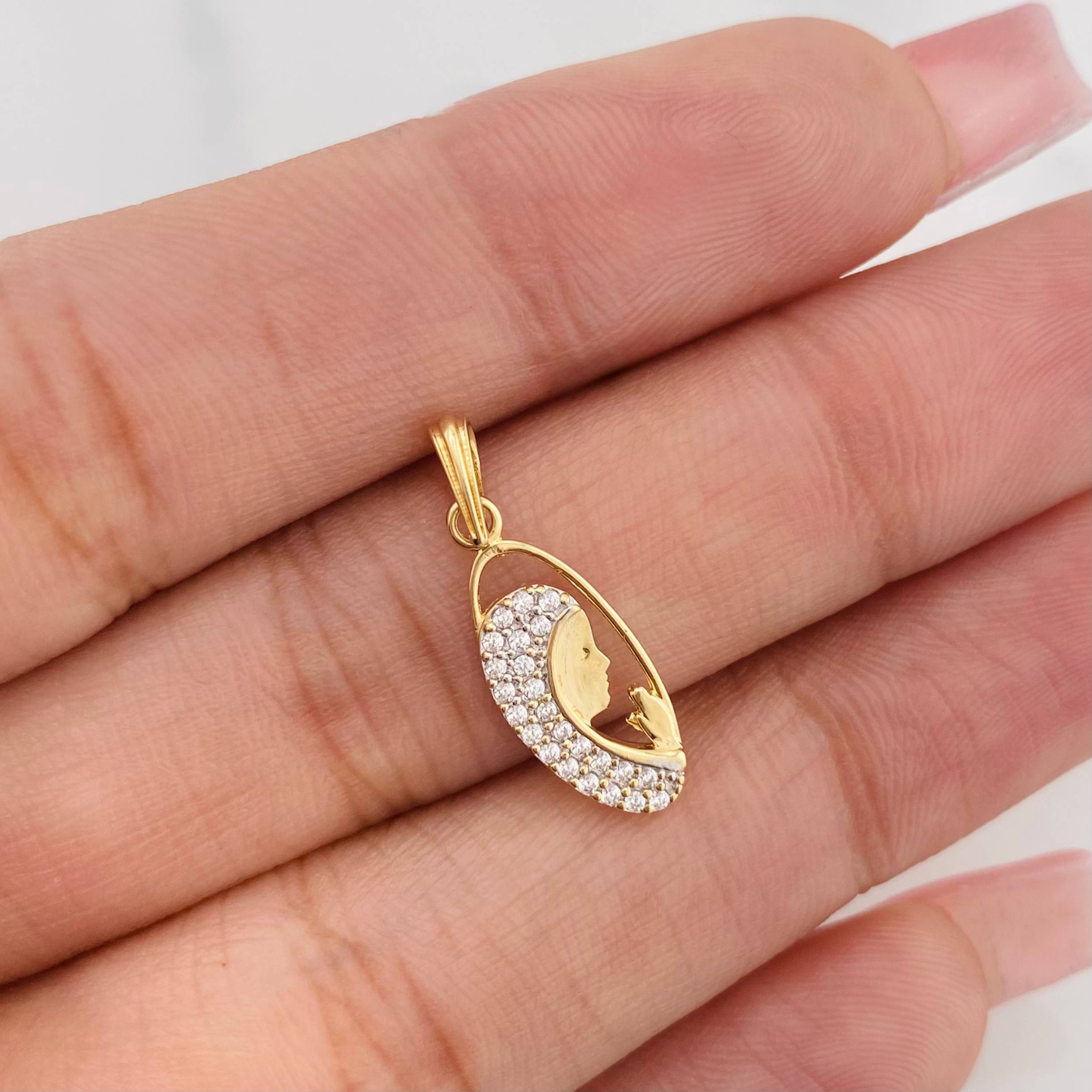 Dije Virgen 0.95g / 1 in Dos Oros Amarillo Blanco 18K