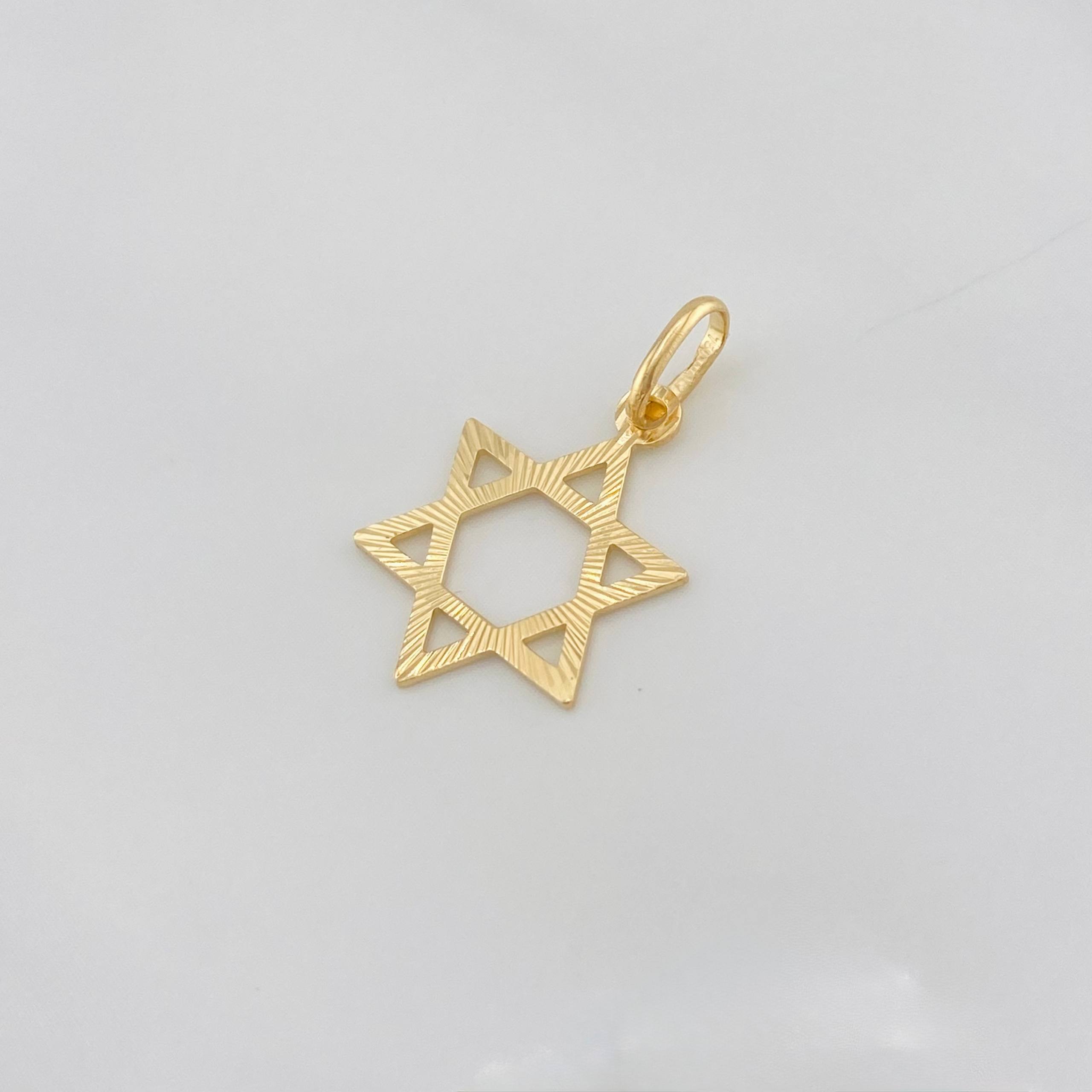 Pendant Star of David 0.7g / 1 in Yellow Gold 18K