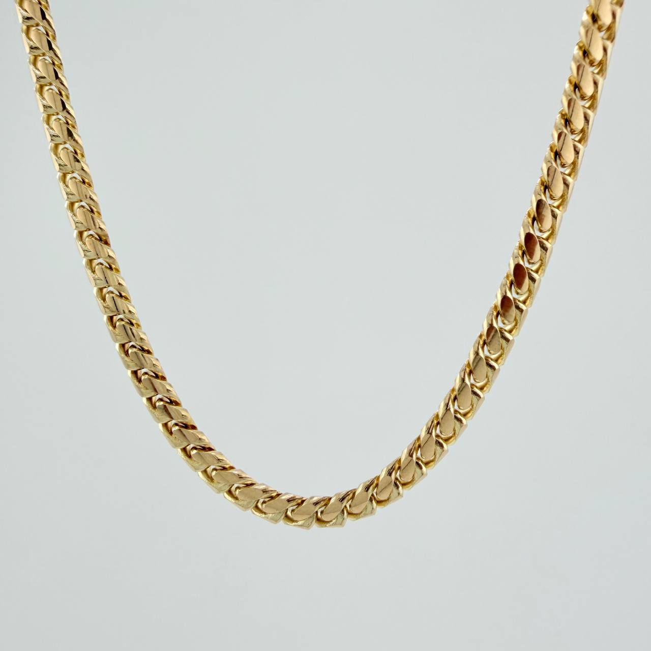 Cadena Cubana 41.9gr / 28 1/4 in / 4mm Oro Amarillo Nac.Esp. 18K $