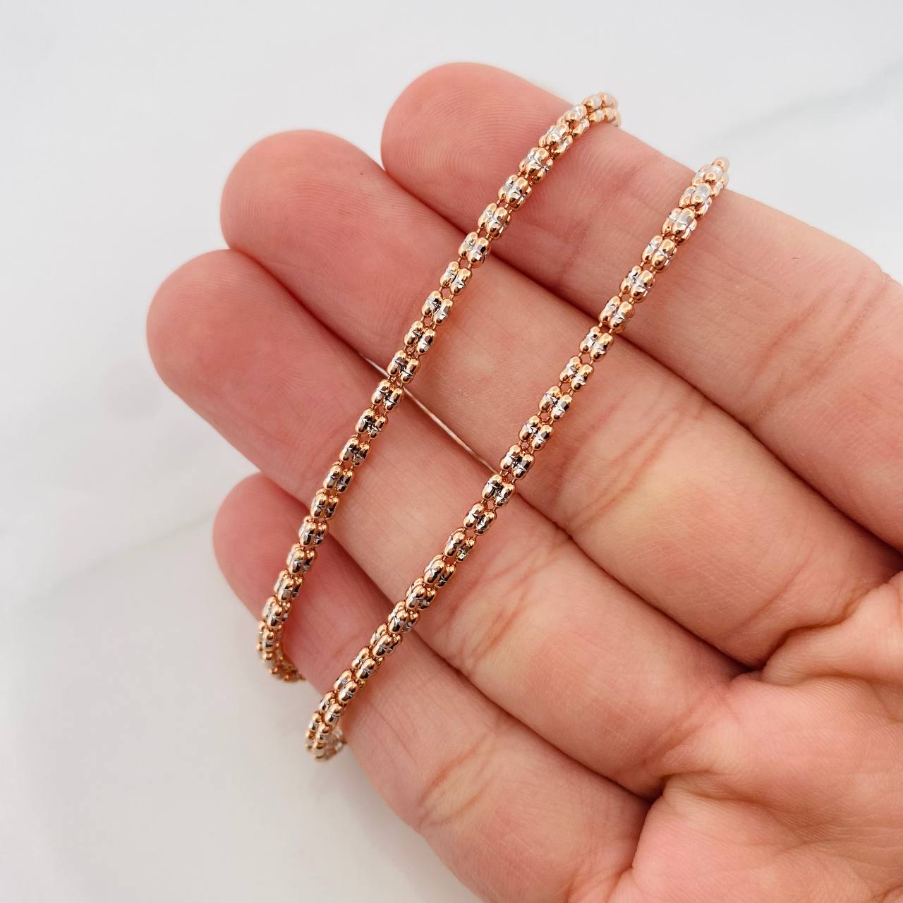 Ice Chain 12.6g / 22 in / 2.42mm Two-Tone White Rose 18K