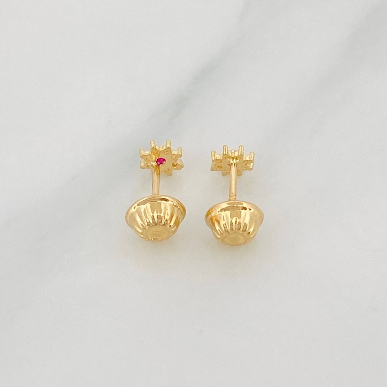 Flower Stud Earrings 0.5g / in / 4mm Yellow Gold 18K