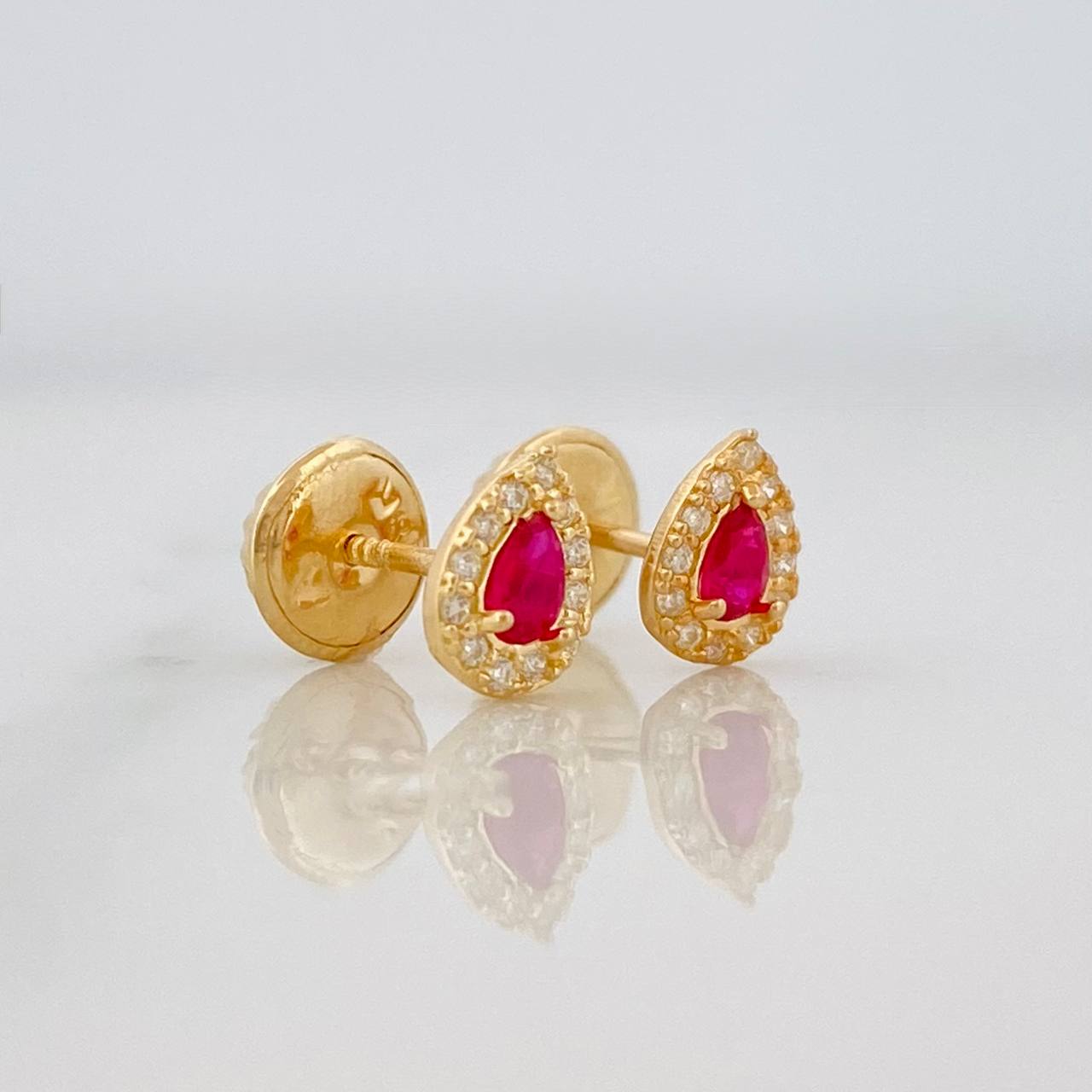 Drop Halo Stud Earrings 0.65g / in / 5.3mm Yellow Gold 18K
