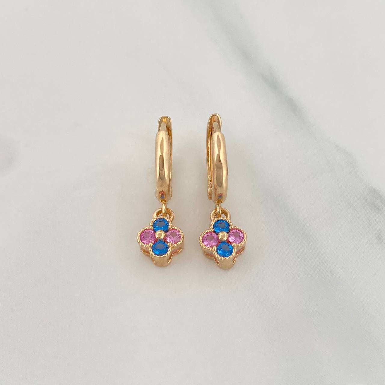 Hoop Earrings Flores 2.15g / 3/4 in 18K Yellow Gold