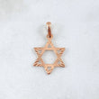 Dije Estrella De David 0.8gr / 2.5cm / Diamantada Oro Rosa 18K *