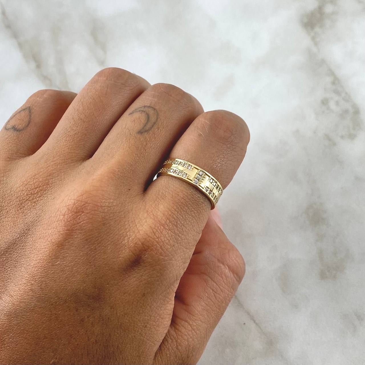 Double T Ring 5.25gr / T6 3/4 / White Zircons 18K Yellow Gold *