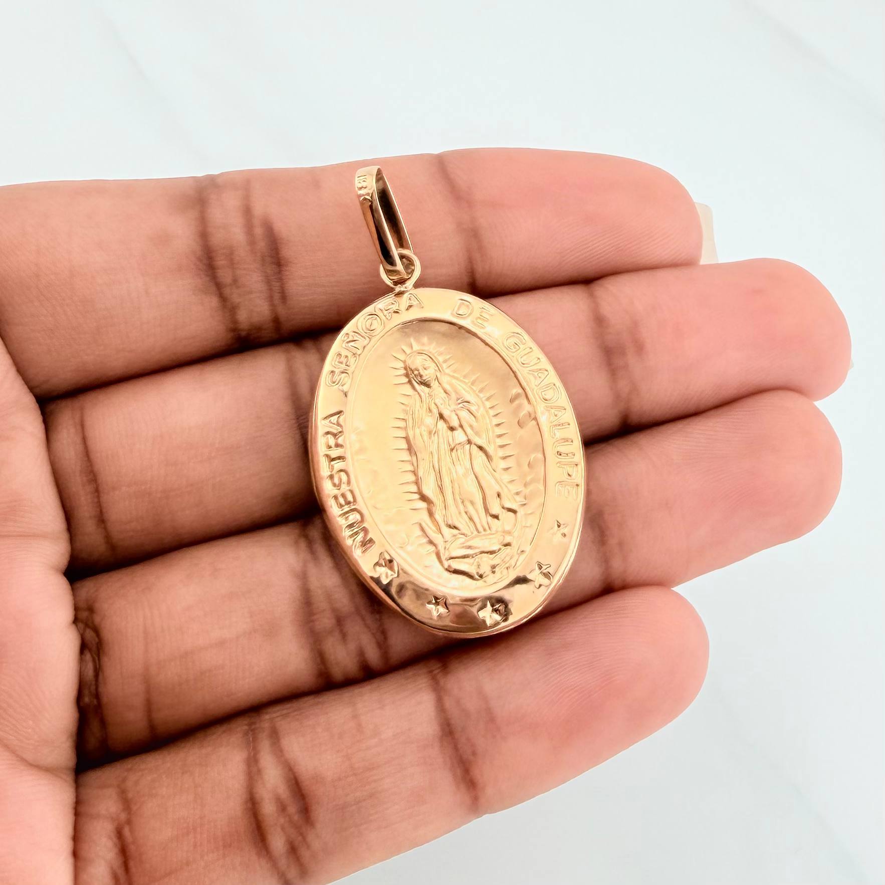Pendant Virgin of Guadalupe 3.2 g / 1 3/4 in Yellow Gold 18K