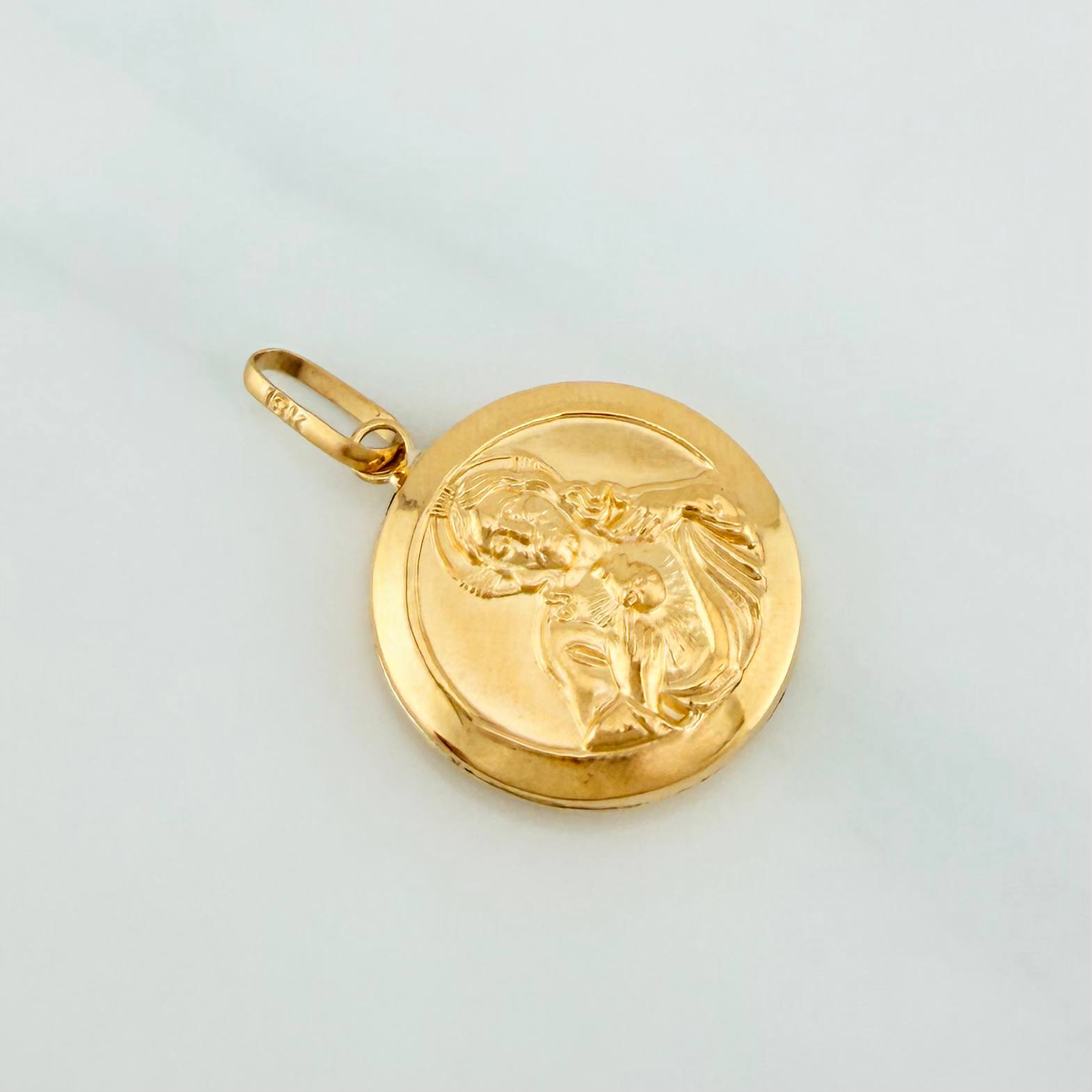 Dije Sagrado Corazon Virgen del Carmen 2.25 g / 1 1/4 in Oro Amarillo 18K
