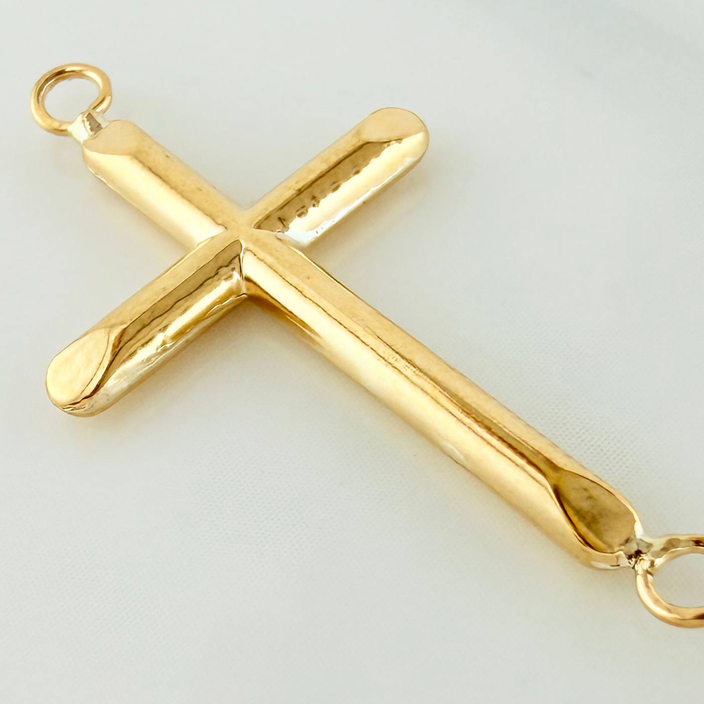 Charm Cross 0.85 g / 1 1/4 in Yellow Gold 18K