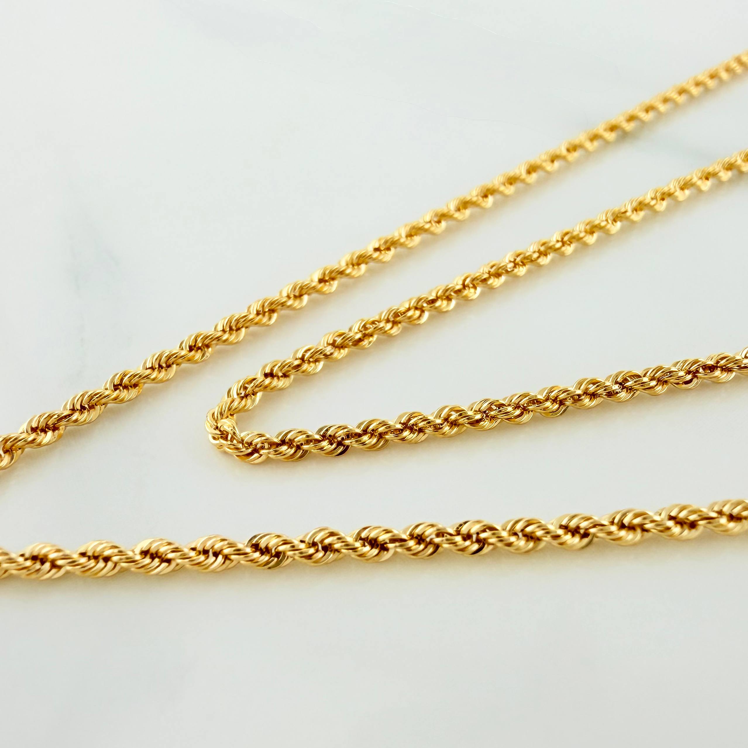 Rope Chain Set + One Dollar Pendant / 2.8gr / 23 3/4 in Yellow Gold 18K