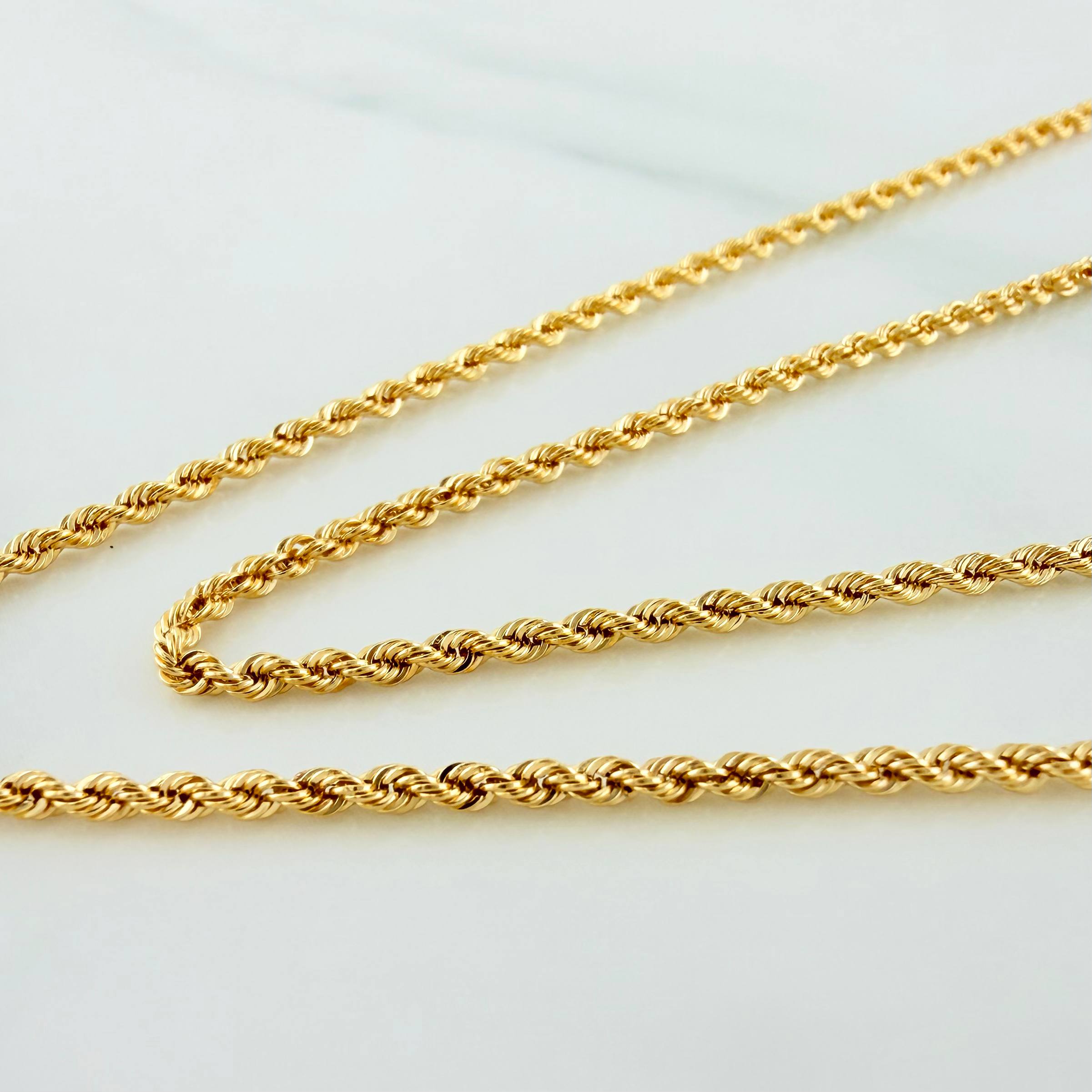 Set Cadena Lazo + Dije Herradura Caballo / 2,95gr / 23 3/4 in Oro Amarillo 18K