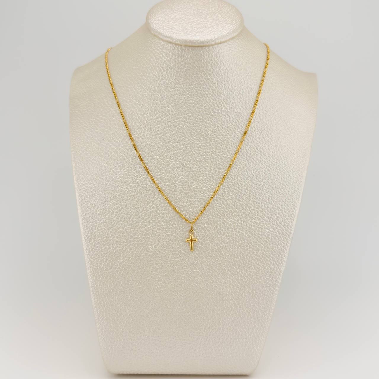 Set Cadena y Dije Figaro + Cruz 1.7gr / 19 3/4 in / 1.25mm Oro Amarillo 18K $