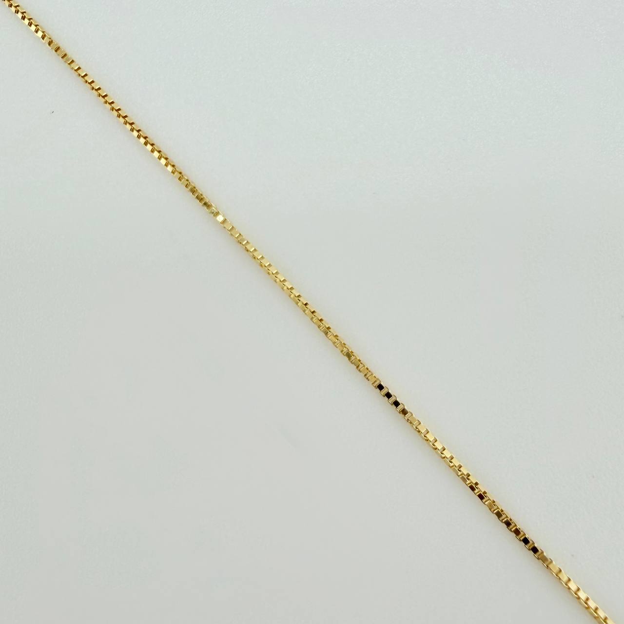 Venetian Chain Set + Saint Benedict Pendant / 1.35g / 18 in Yellow Gold 18K