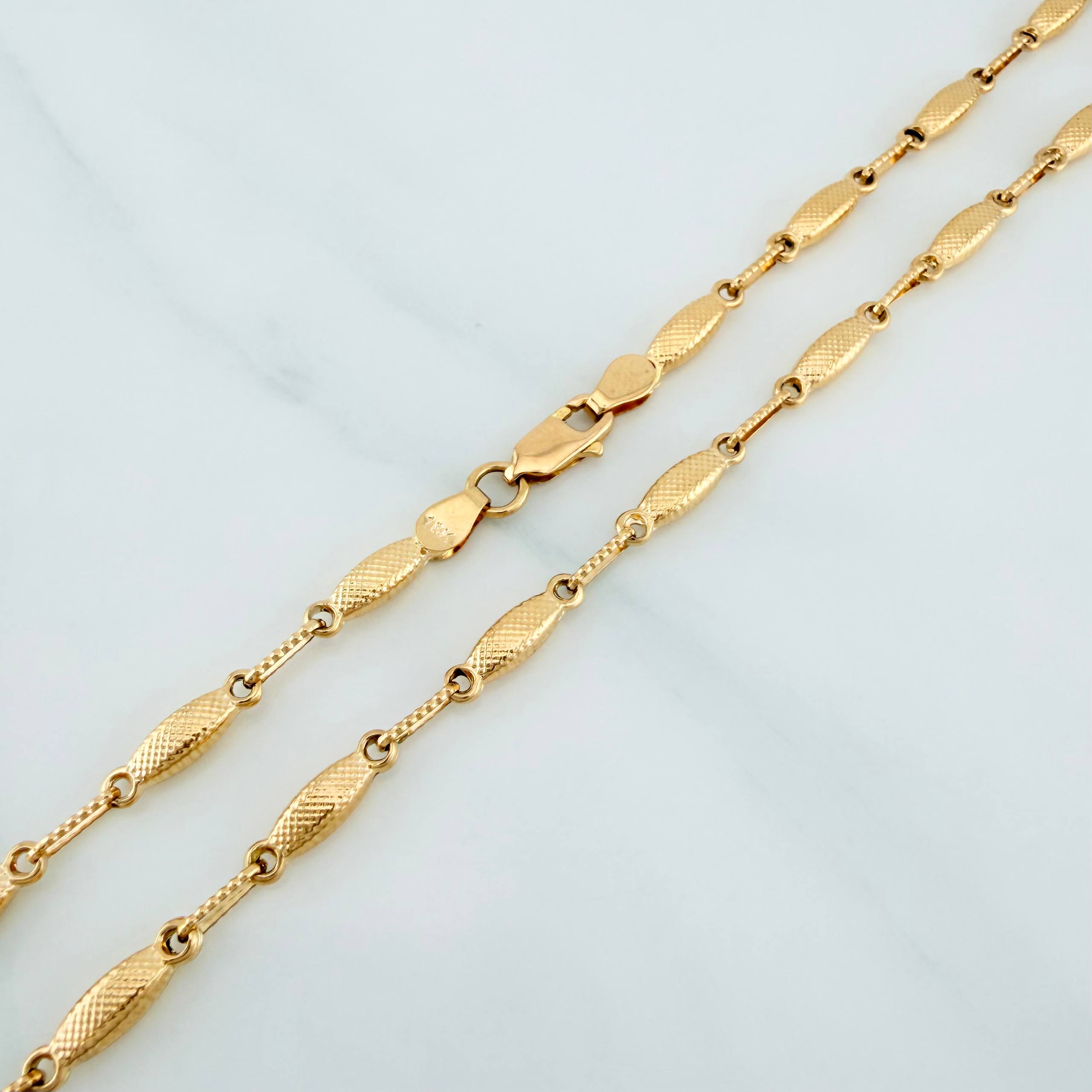 Rustic Link Chain 10.55 g / 24 1/2 in / 4 mm 18K Yellow Gold