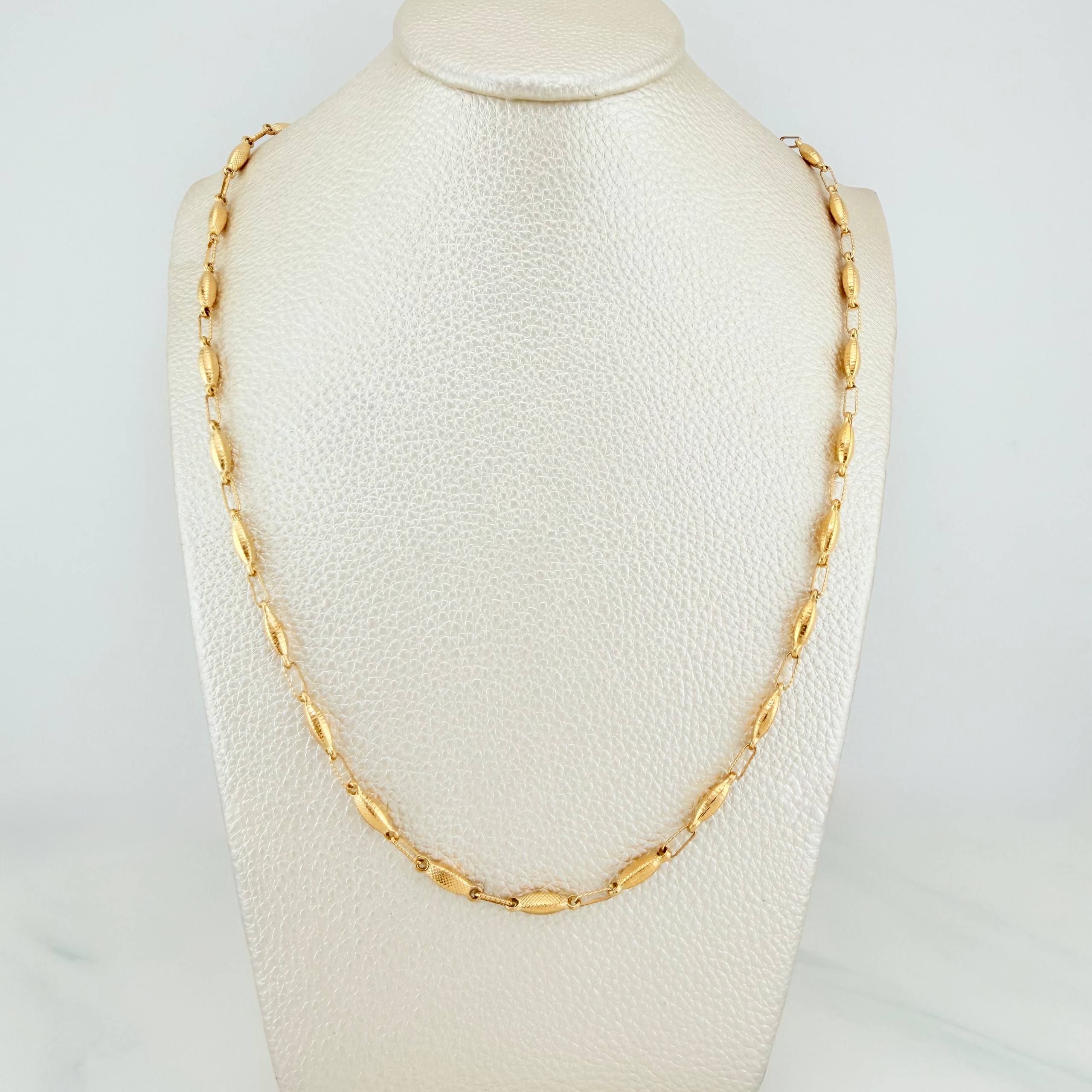 Rustic Link Chain 10.55 g / 24 1/2 in / 4 mm 18K Yellow Gold