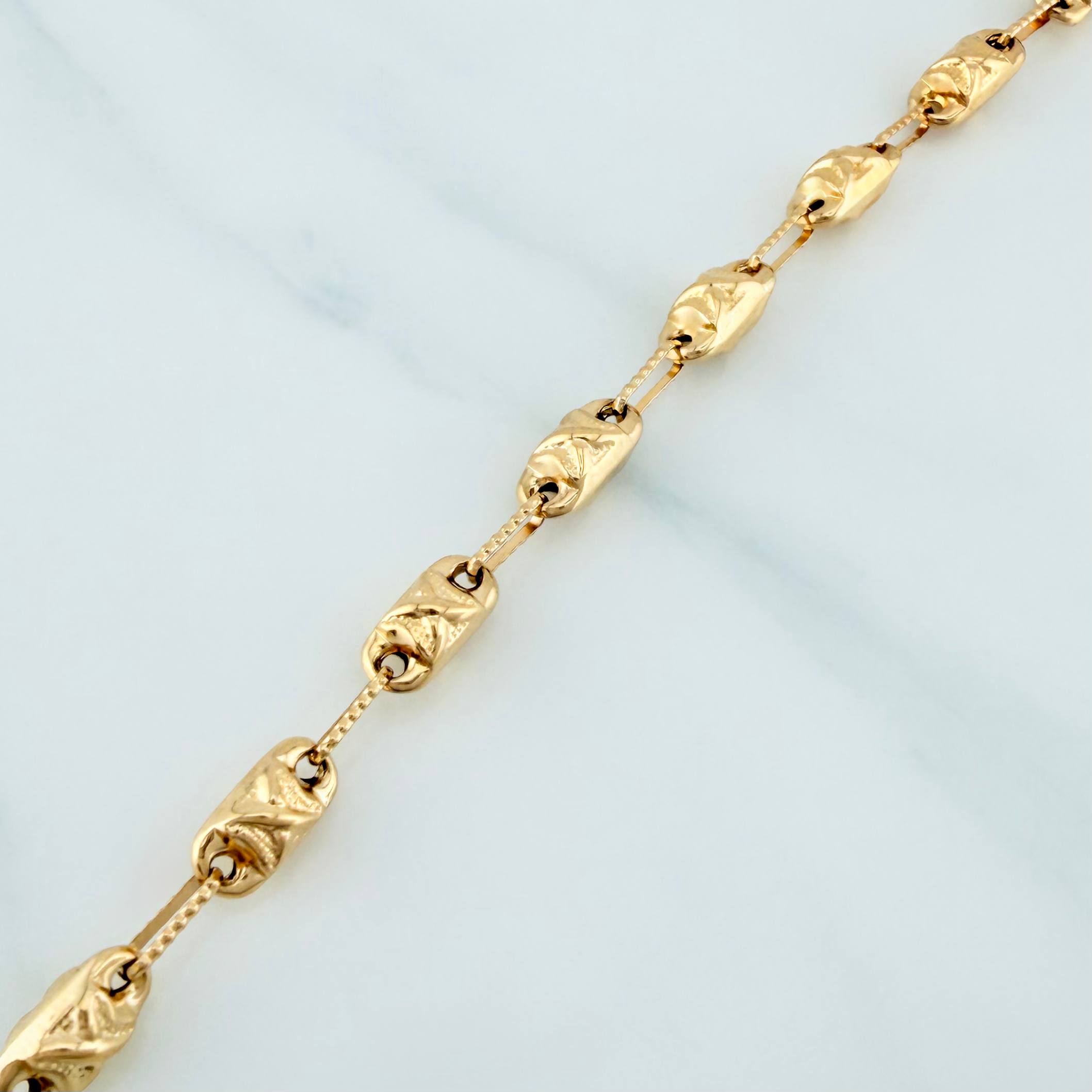 Rustic Bracelet X 4.85 g / 7 3/4 in / 4.15 mm 18K Yellow Gold