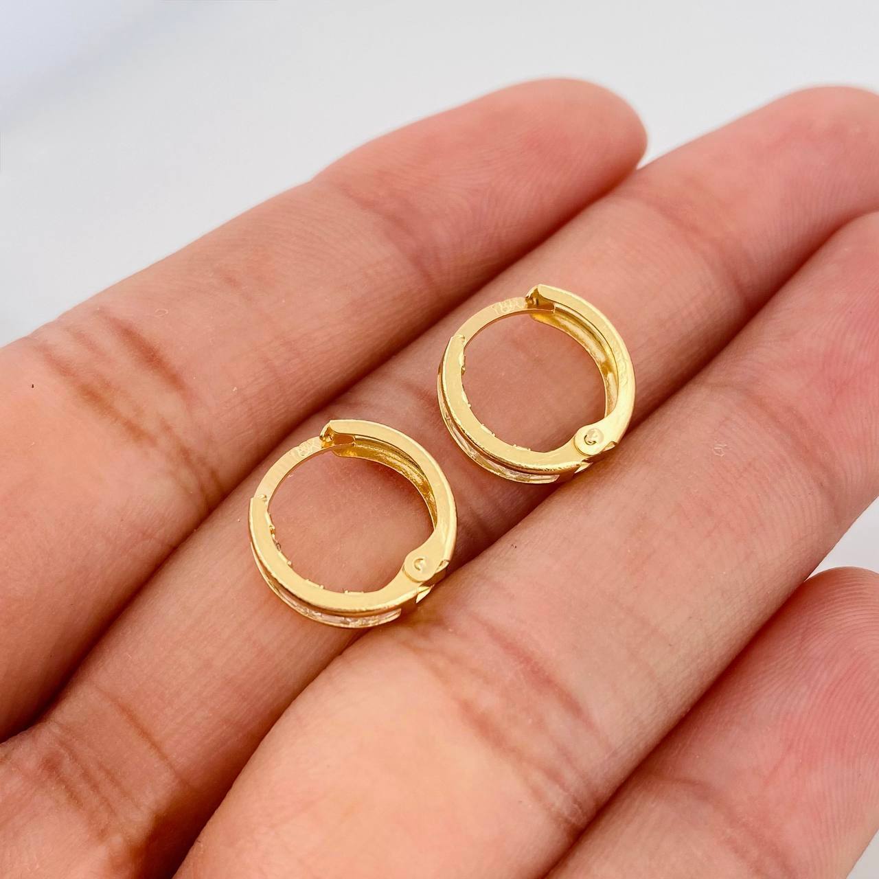 Candongas Carril 1.65g / 1/2 in Oro Amarillo 18K