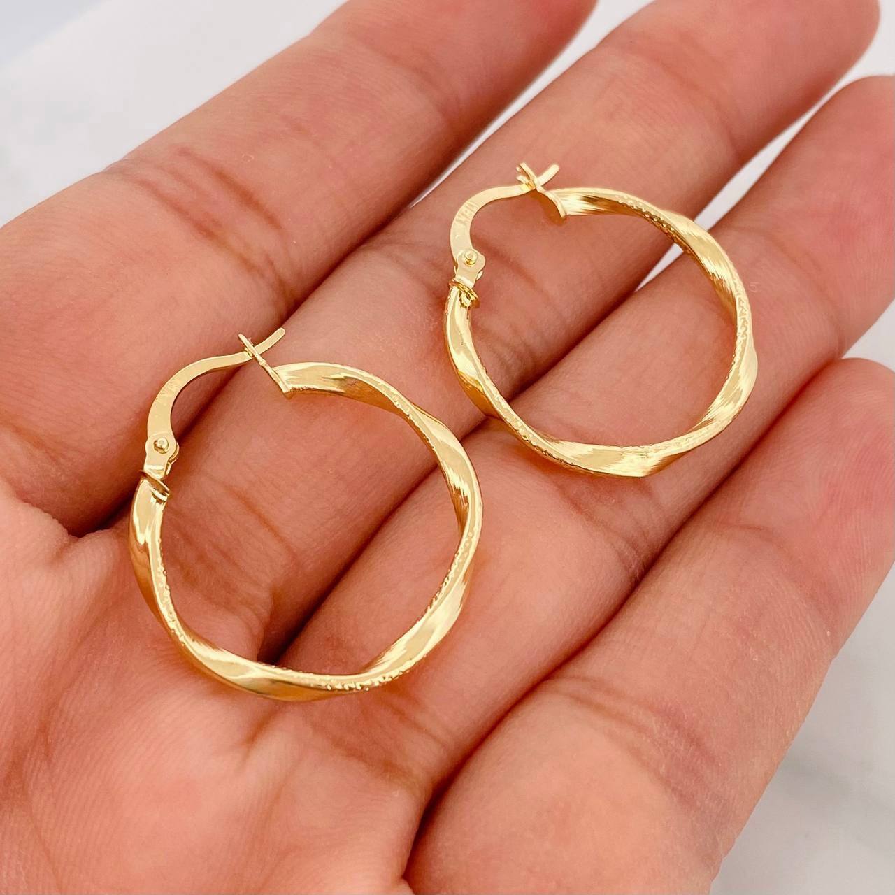 Candongas Asby 1.5g / 3/4 in Oro Amarillo 18K