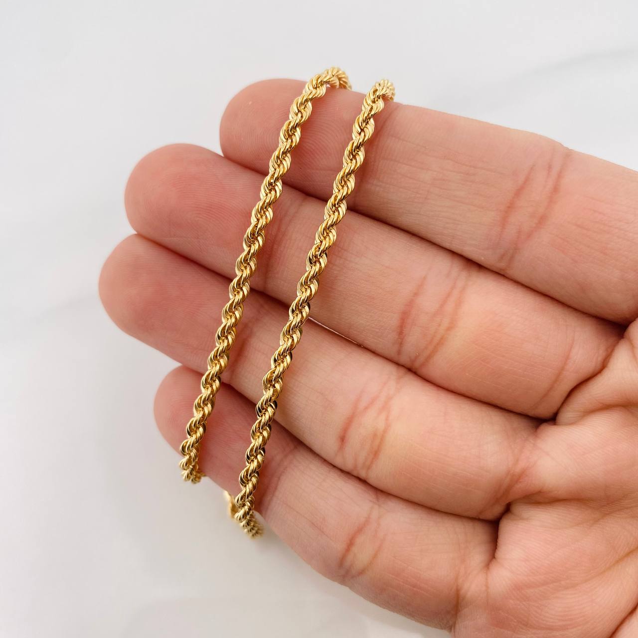 Cadena Lazo 4.2g / 18 in / 2.6mm Oro Amarillo 18K