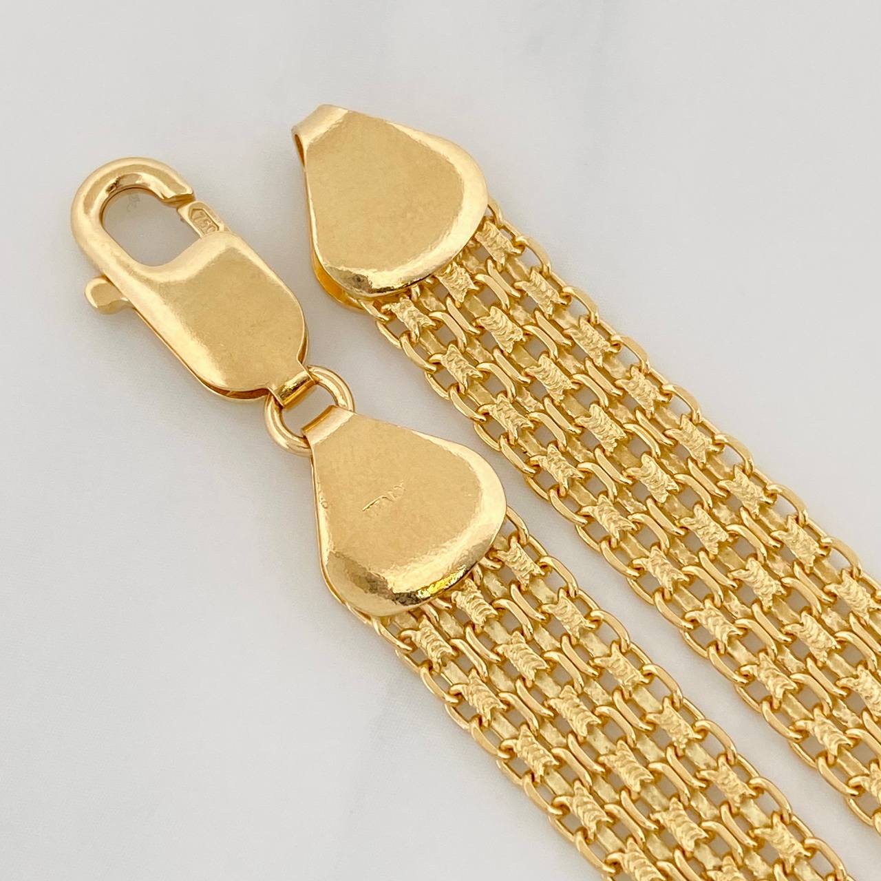 Bismark Bracelet 13.45g / 7 3/4 in / 8.8mm Yellow Gold 18K