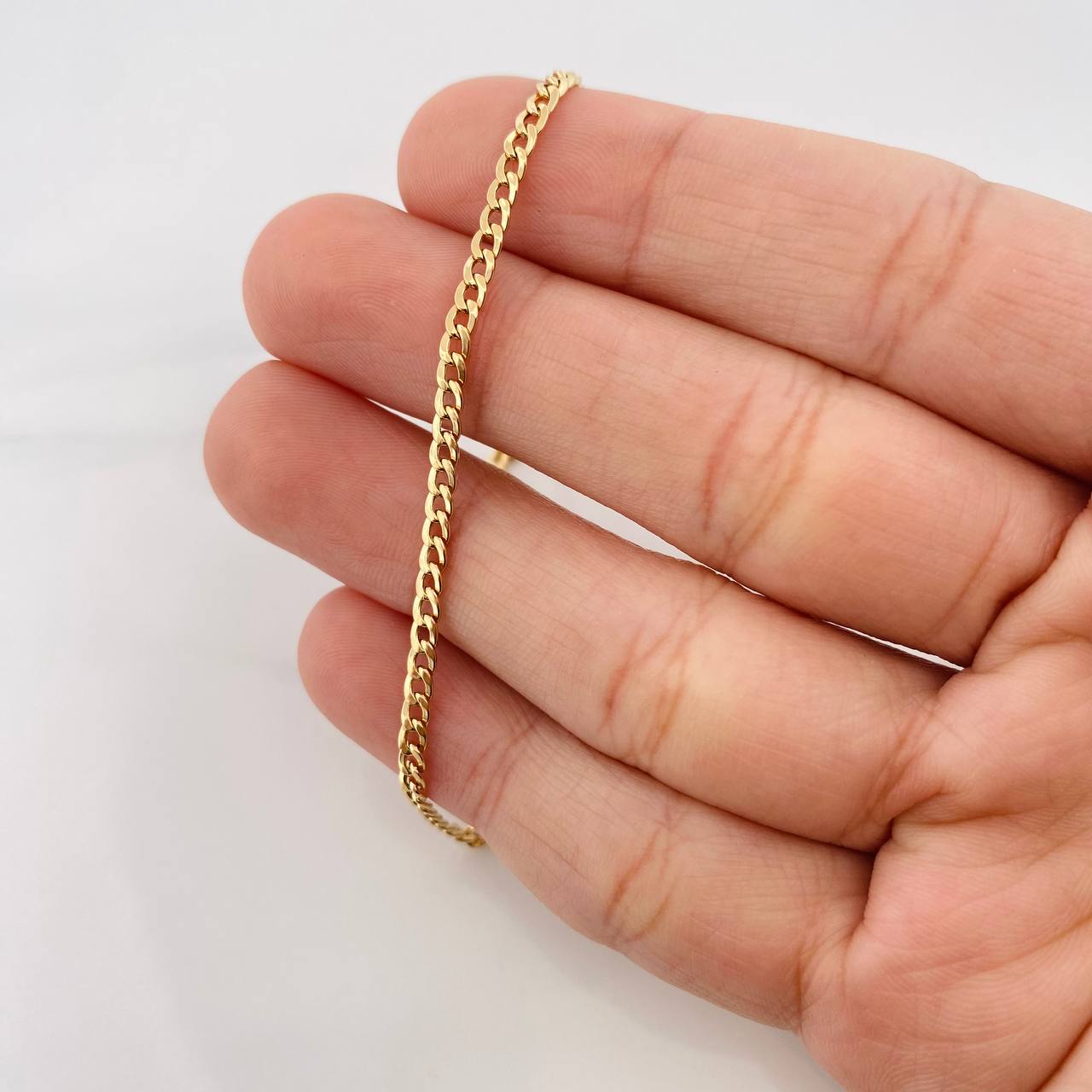 Cuban Links Bracelet 1.1g / 7 3/4 in / 2.7mm Yellow Gold 18K
