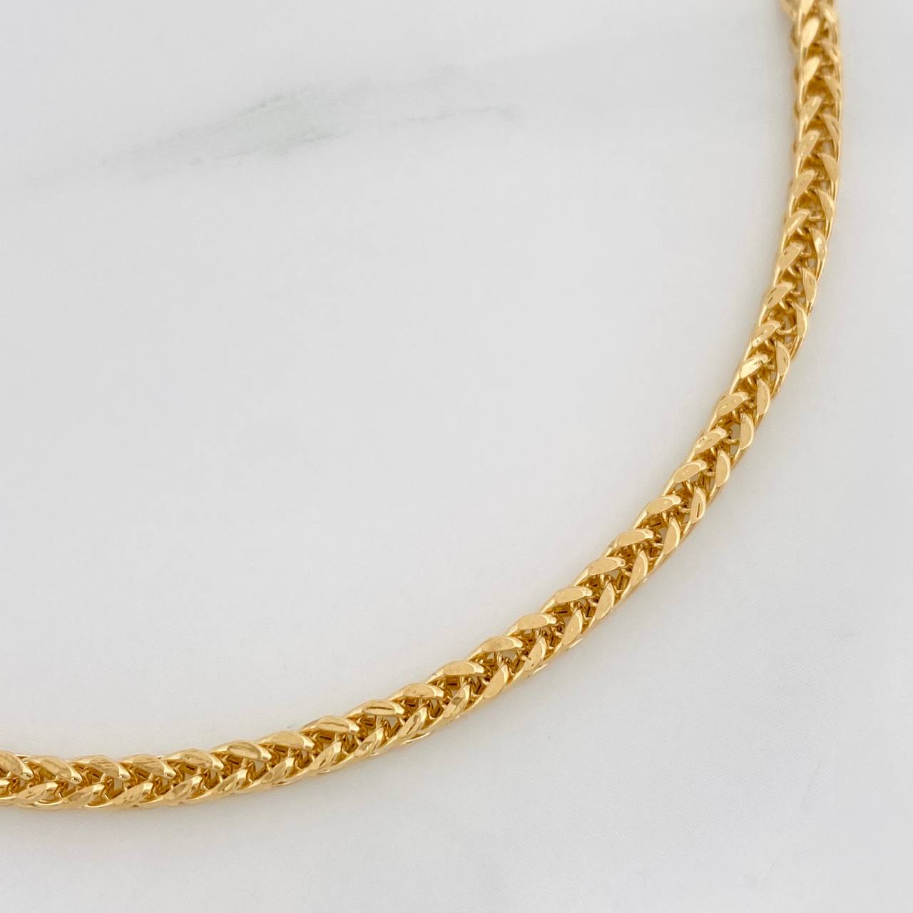 Pulso Modulable Franco 3.65g / 8 1/4 in - 7 1/2 in / 2.3mm Oro Amarillo 18K