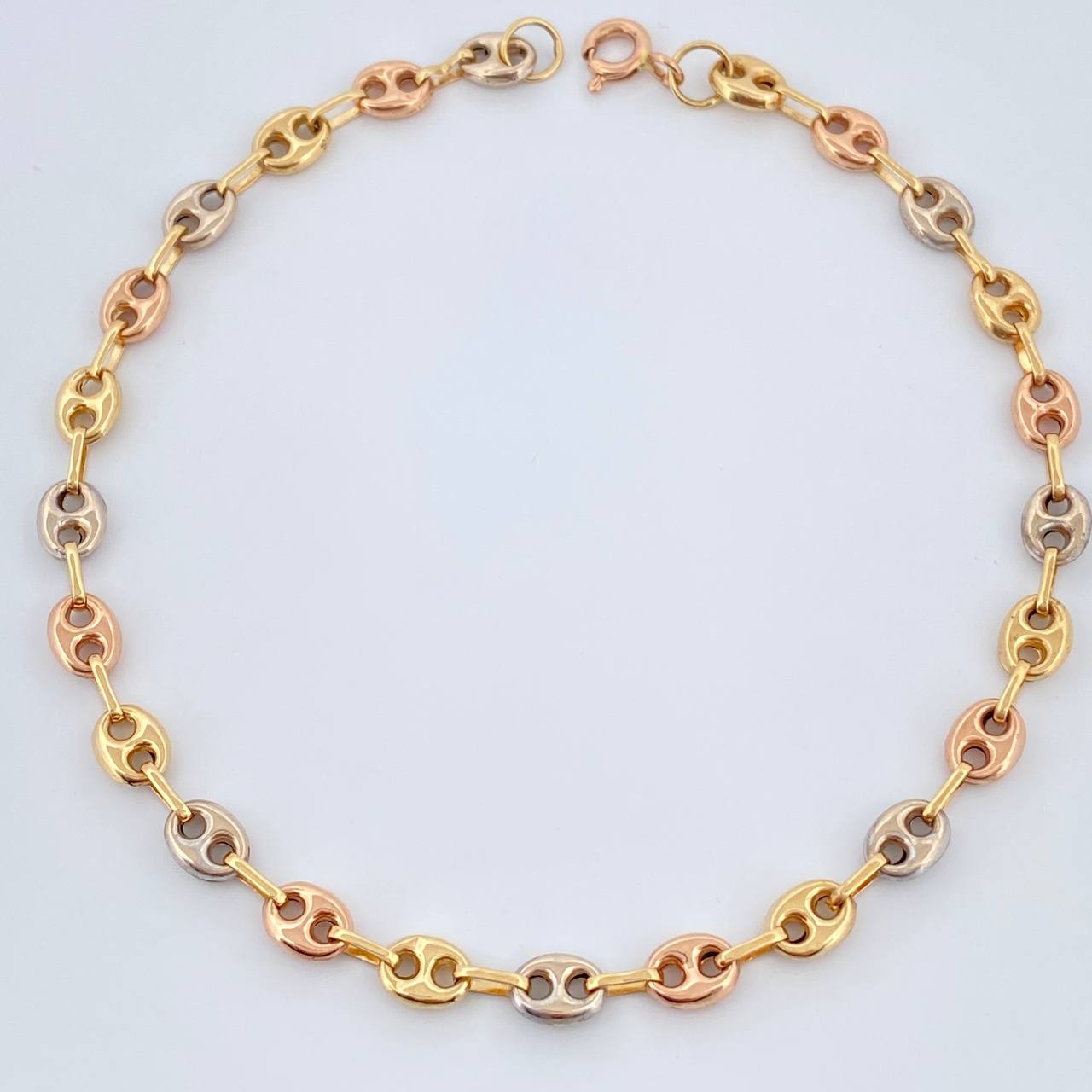 Pulso GC 3.85gr / 8 1/4 in / Tres Oros 18K $