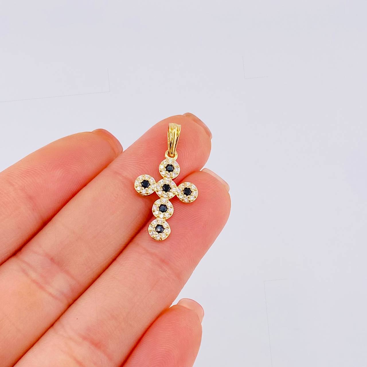 Pendant Dense Cross 1.6 g / 1 in Yellow Gold 18K