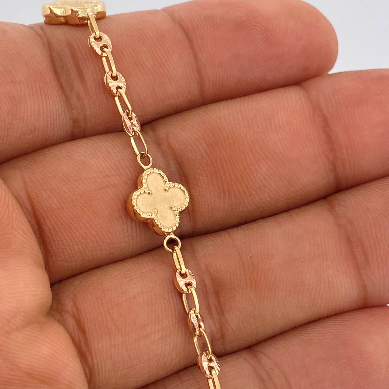 Pulso Trebol GC 5gr / 7 1/2 in / Dos Oros Amarillo Rosa 18K $