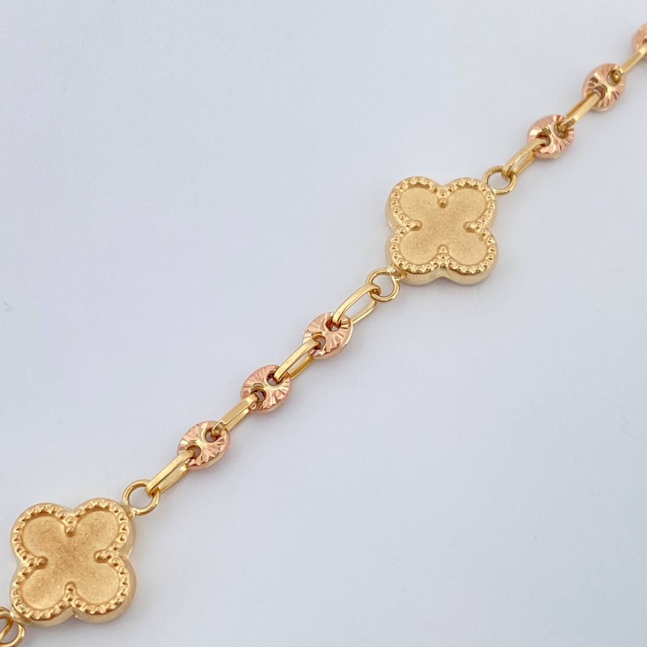 Pulso Trebol GC 5gr / 7 1/2 in / Dos Oros Amarillo Rosa 18K $