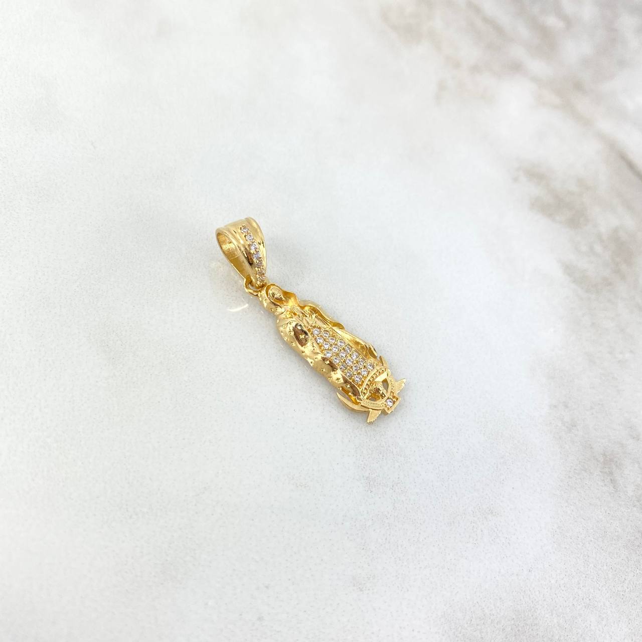 Dije Virgen Guadalupe 2.95gr / 3.2cm / Circones Blancos Oro Amarillo ©