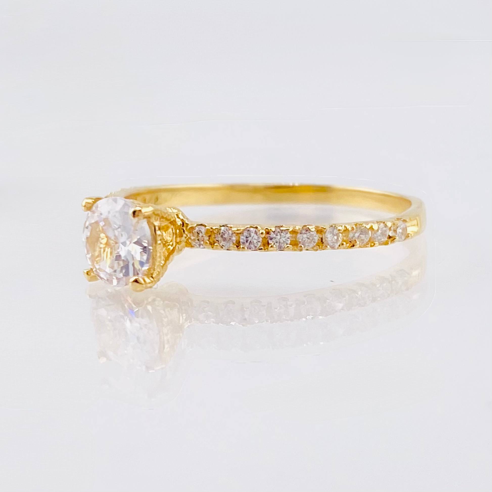 Anillo Solitario Tupido 1.6gr / T7 1/4 / Oro Amarillo 18K