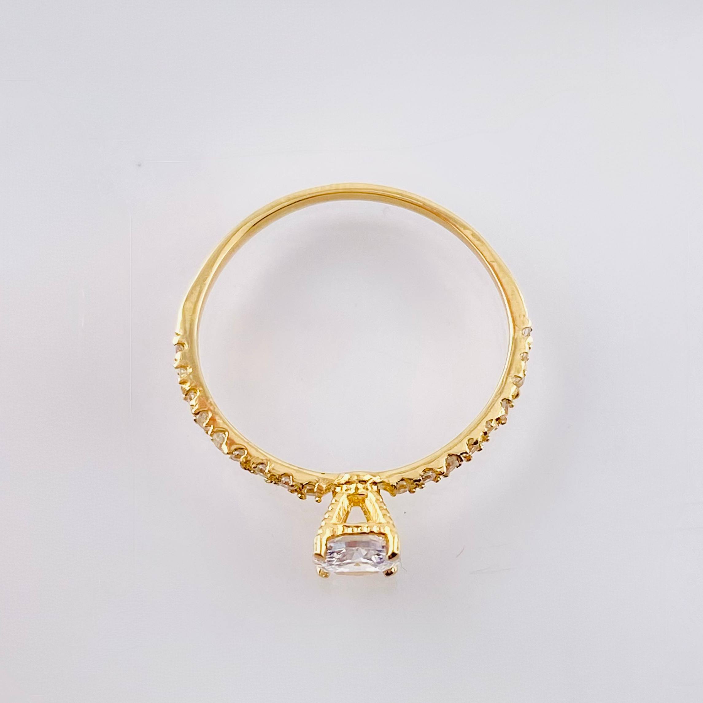 Anillo Solitario Tupido 1.6gr / T7 1/4 / Oro Amarillo 18K