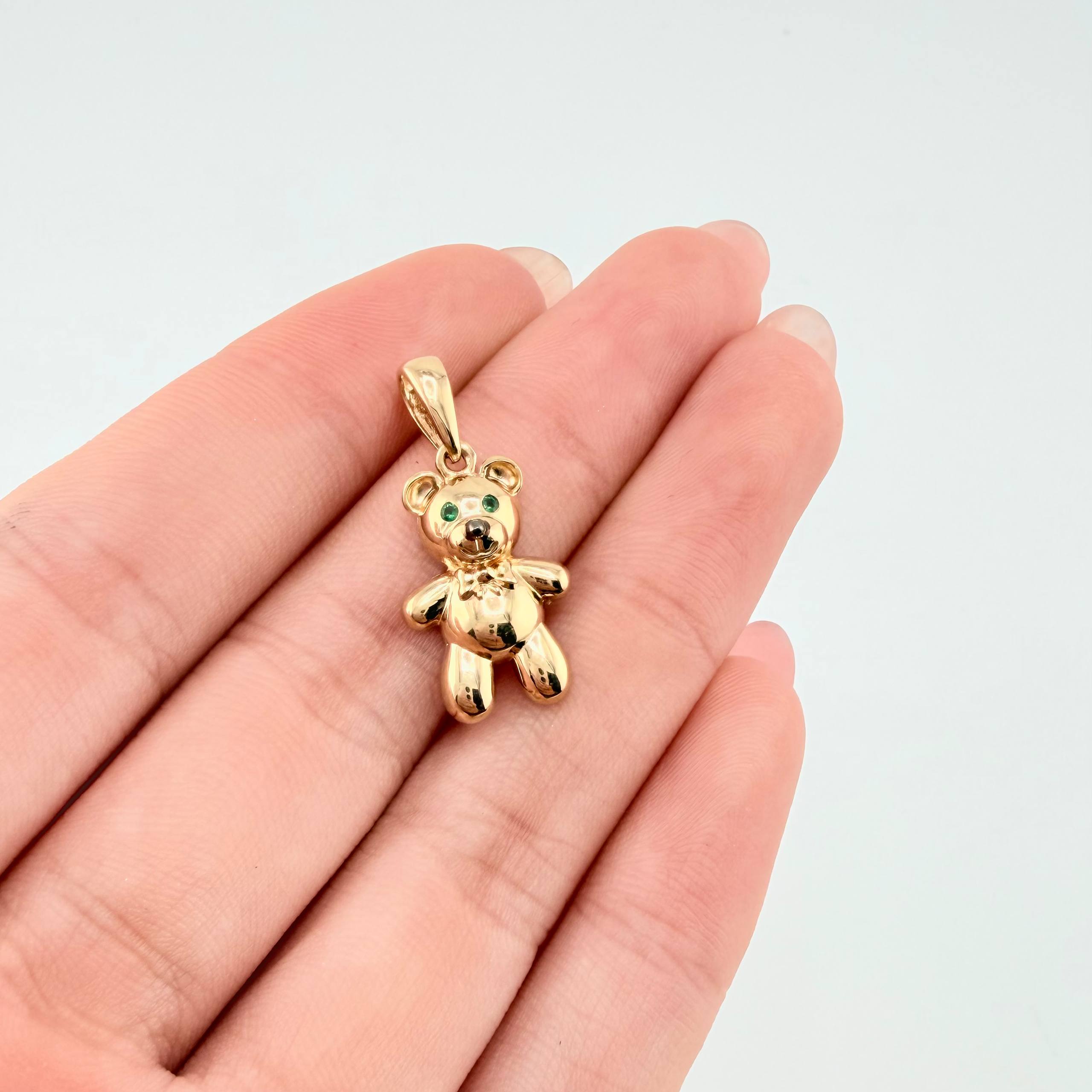 Dije Oso 1.7gr / 1 in / Oro Amarillo 18K ©